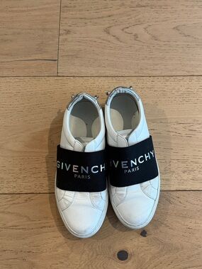 Givenchy White  Slip-On Sneakers with Black Logo Strap